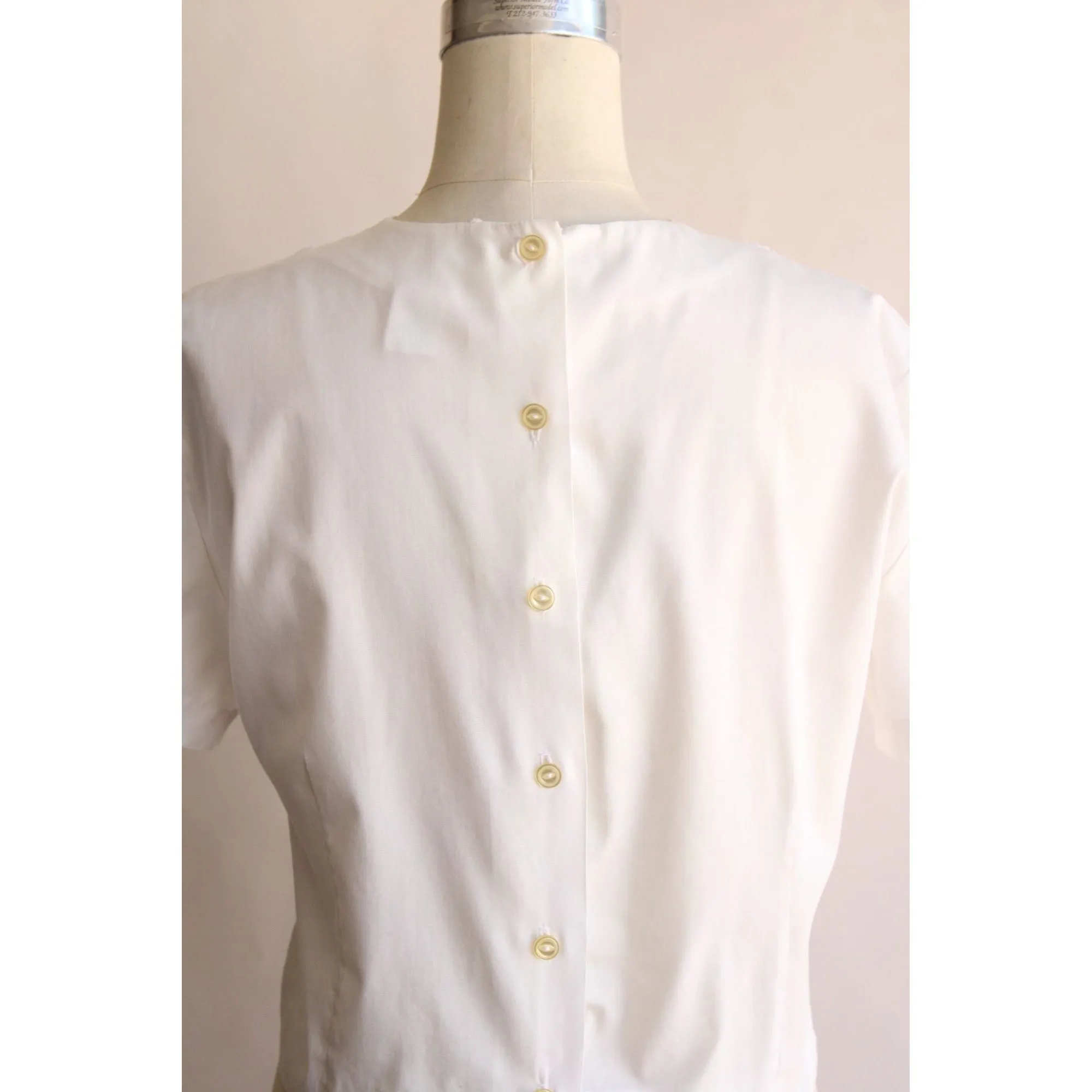 Vintage 1960s Pat McKay White Blouse