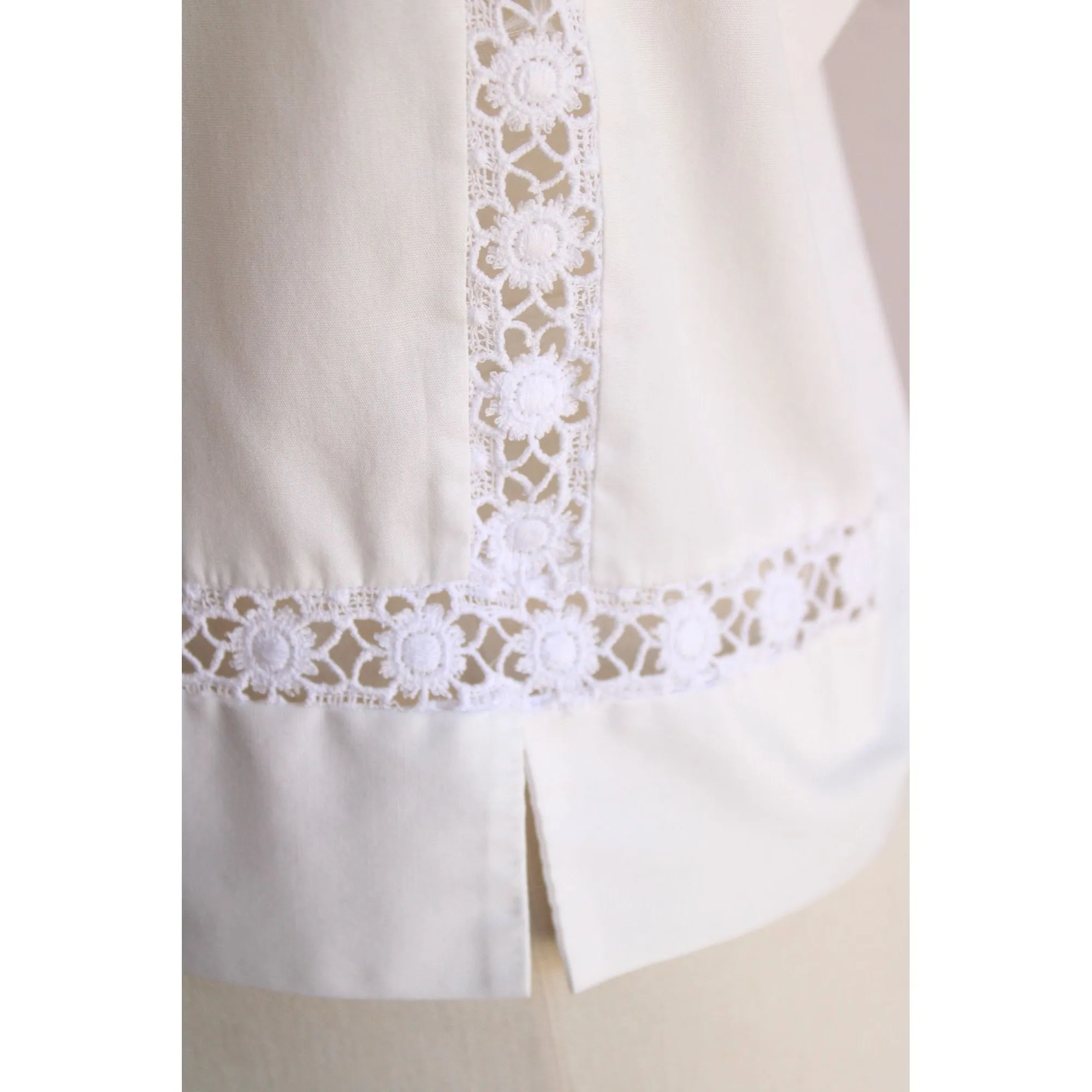 Vintage 1960s Pat McKay White Blouse